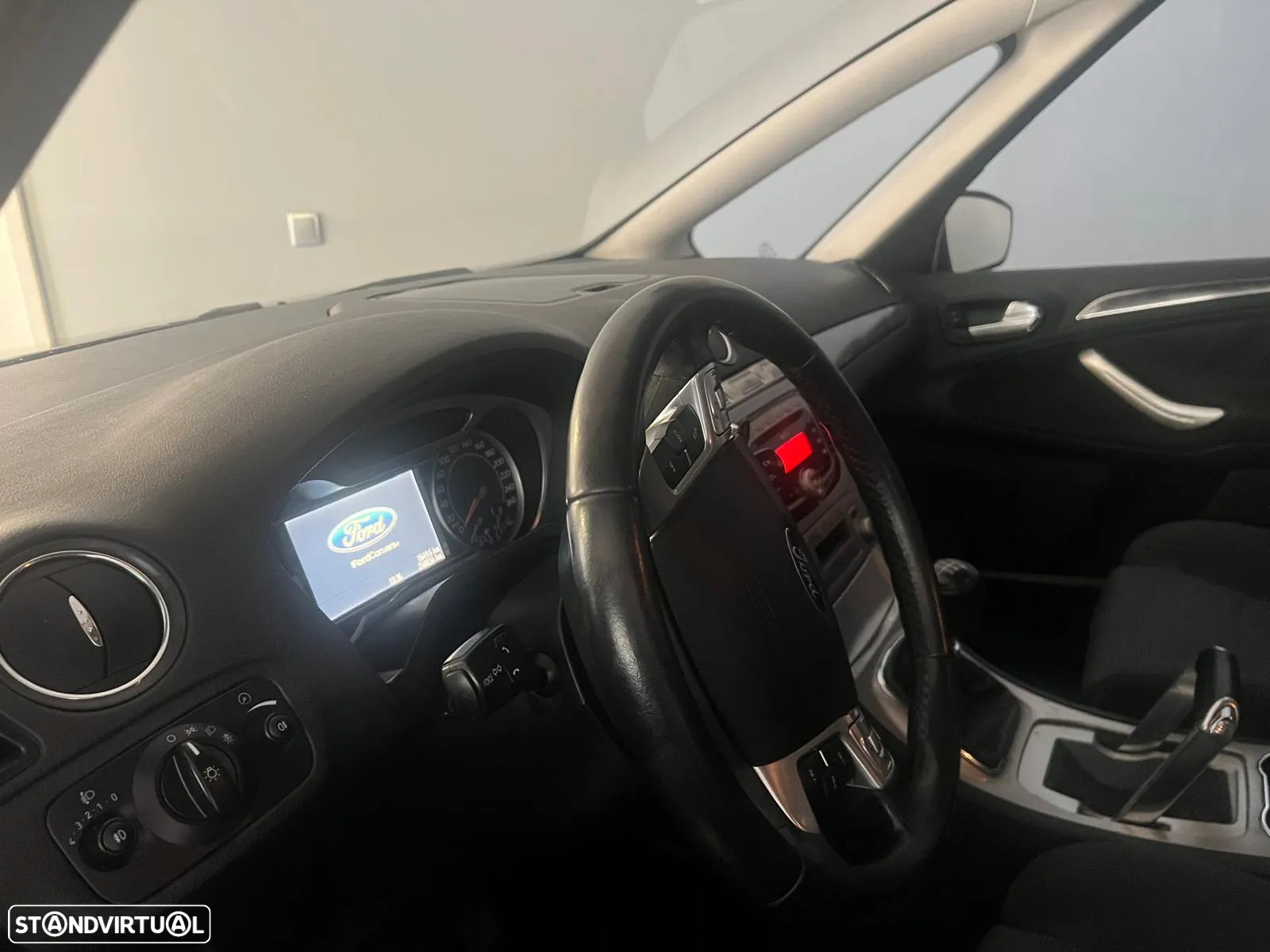 Ford S-Max 1.8 TDCi Titanium 7L - 6