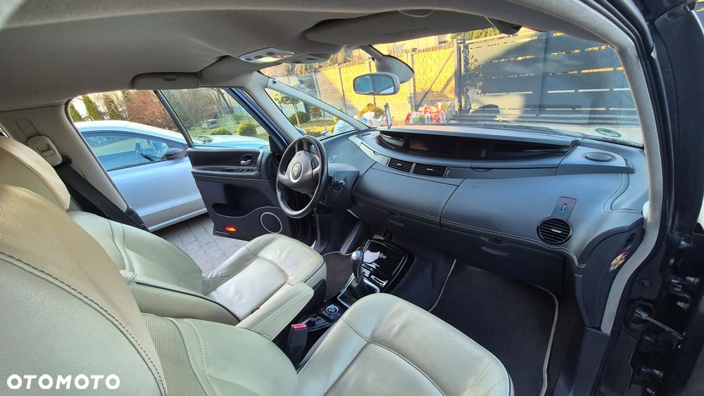 Renault Espace 2.0 dCi FAP Initiale - 16