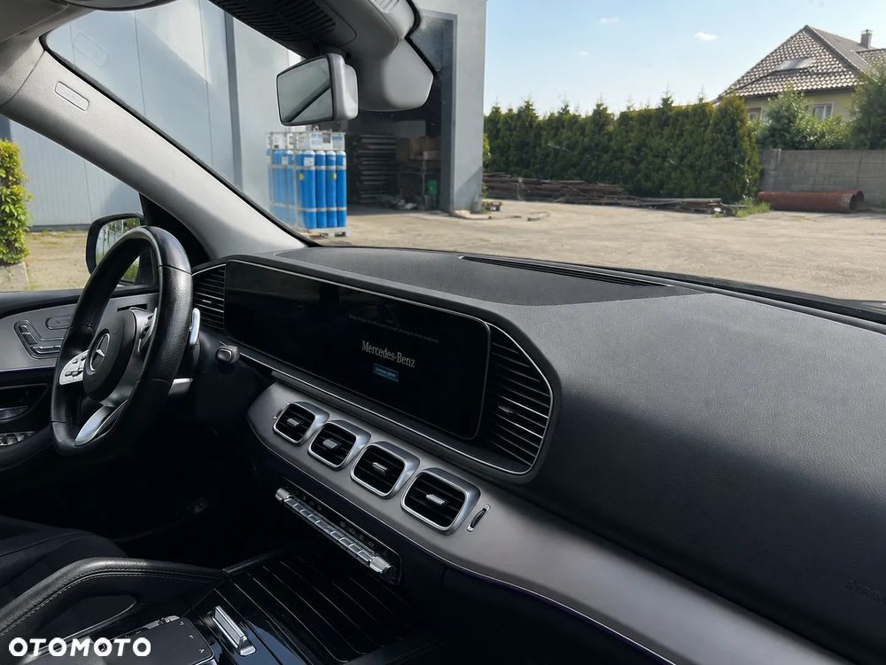 Mercedes-Benz GLE - 10