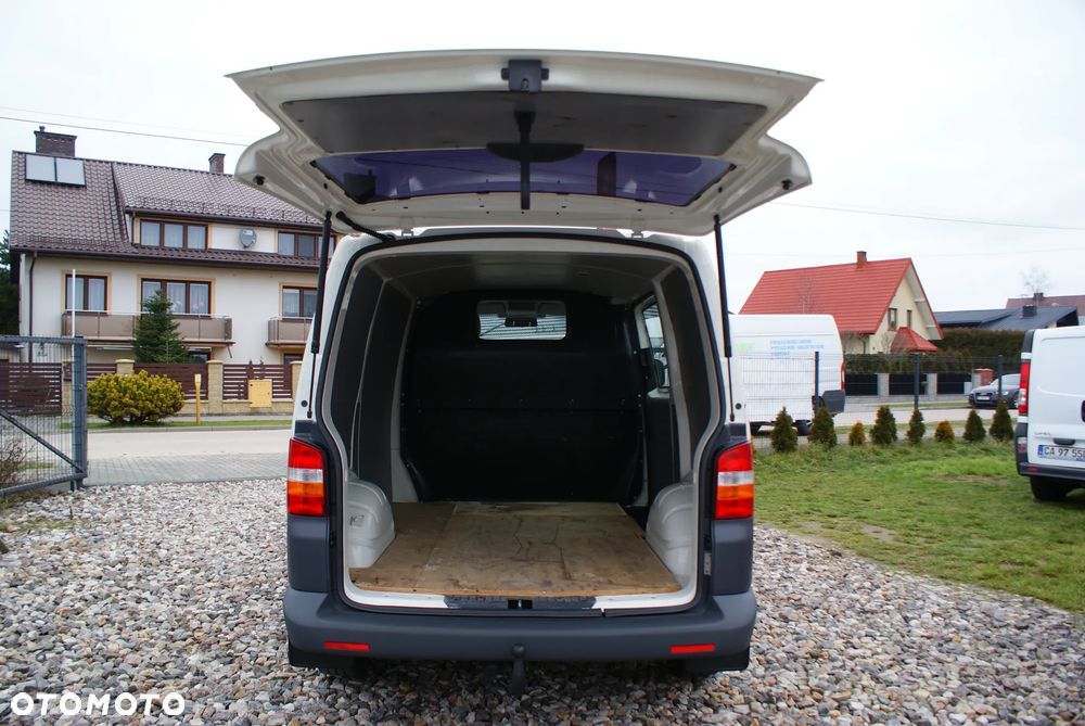 Volkswagen Transporter T5 - 13