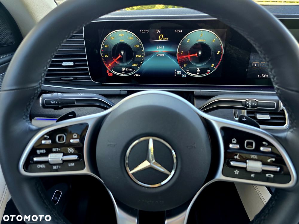 Mercedes-Benz GLE - 10