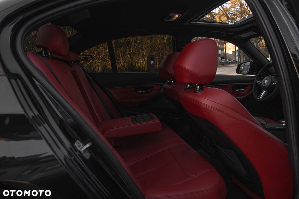 BMW Seria 3 335i xDrive Edition Sport - 20