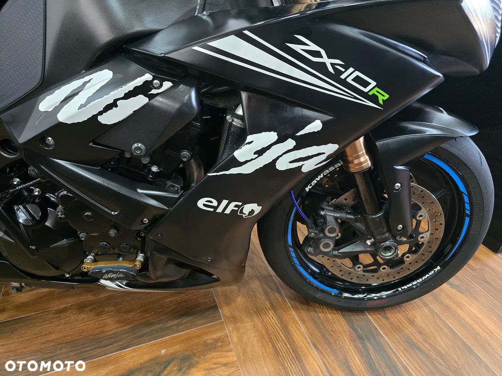 Kawasaki ZXR - 23
