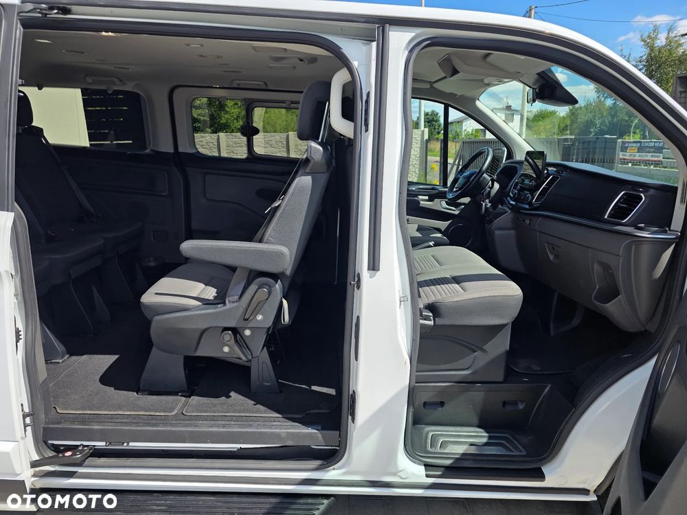 Ford Tourneo Custom 2.0 TDCi L2 Titanium - 11
