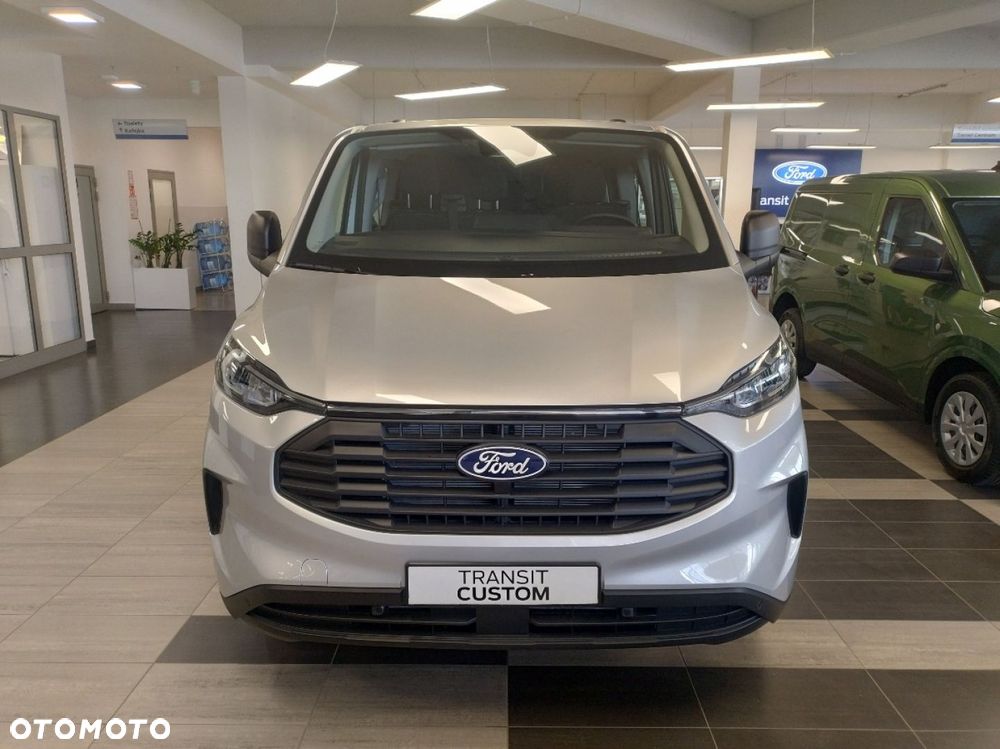 Ford Transit Custom - 8