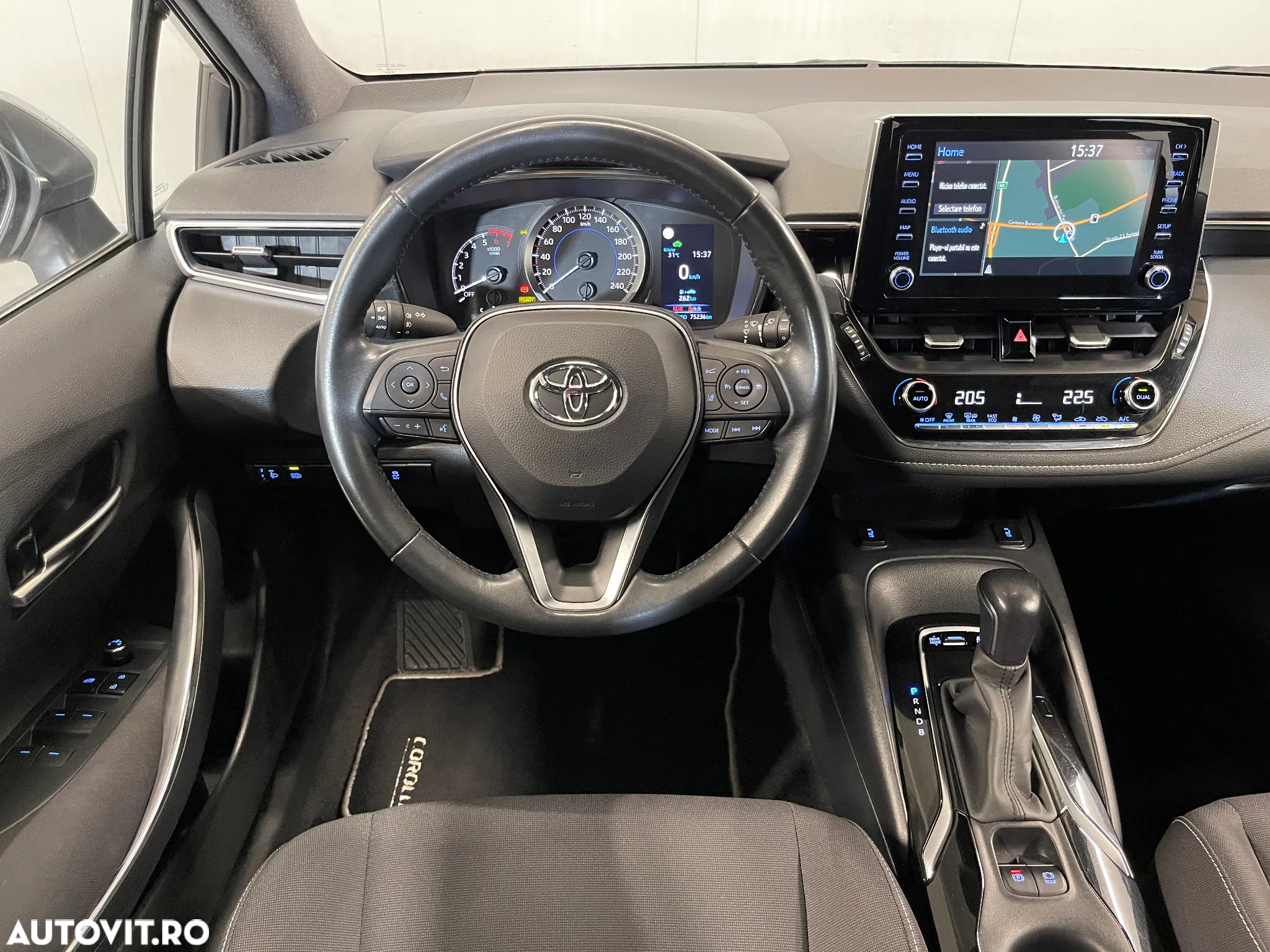 Toyota Corolla 1.8 HSD Business - 6