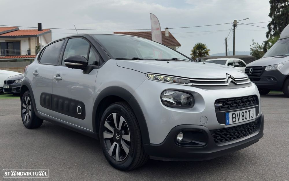 Citroën C3 1.2 PureTech Shine - 2