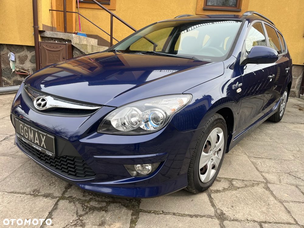 Hyundai i30 i30cw 1.4 blue Comfort - 2