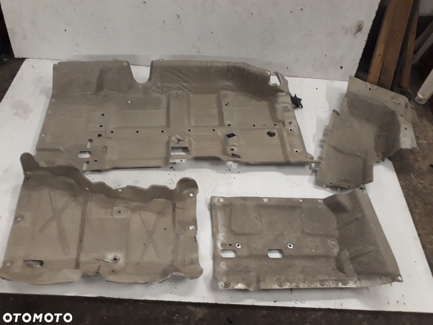 Osłona termiczna komplet całe auto VW T6 18- - 1