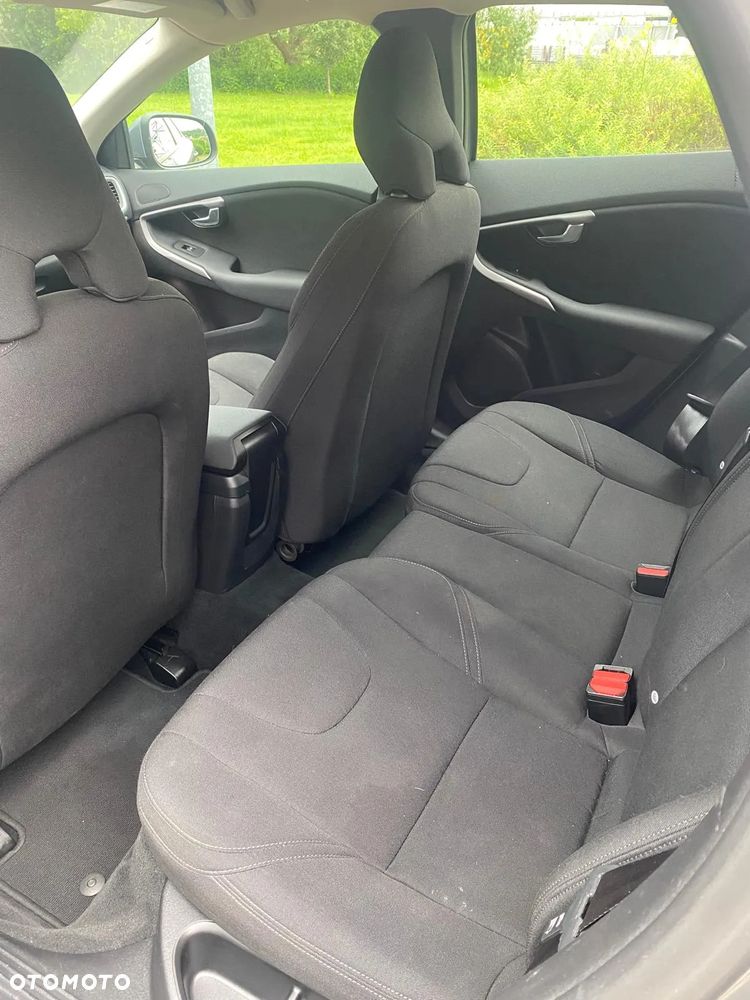 Volvo V40 D2 Drive-E Dynamic Edition - 9