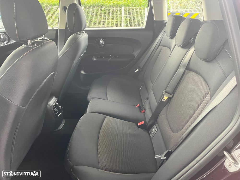 MINI Clubman Cooper D - 18