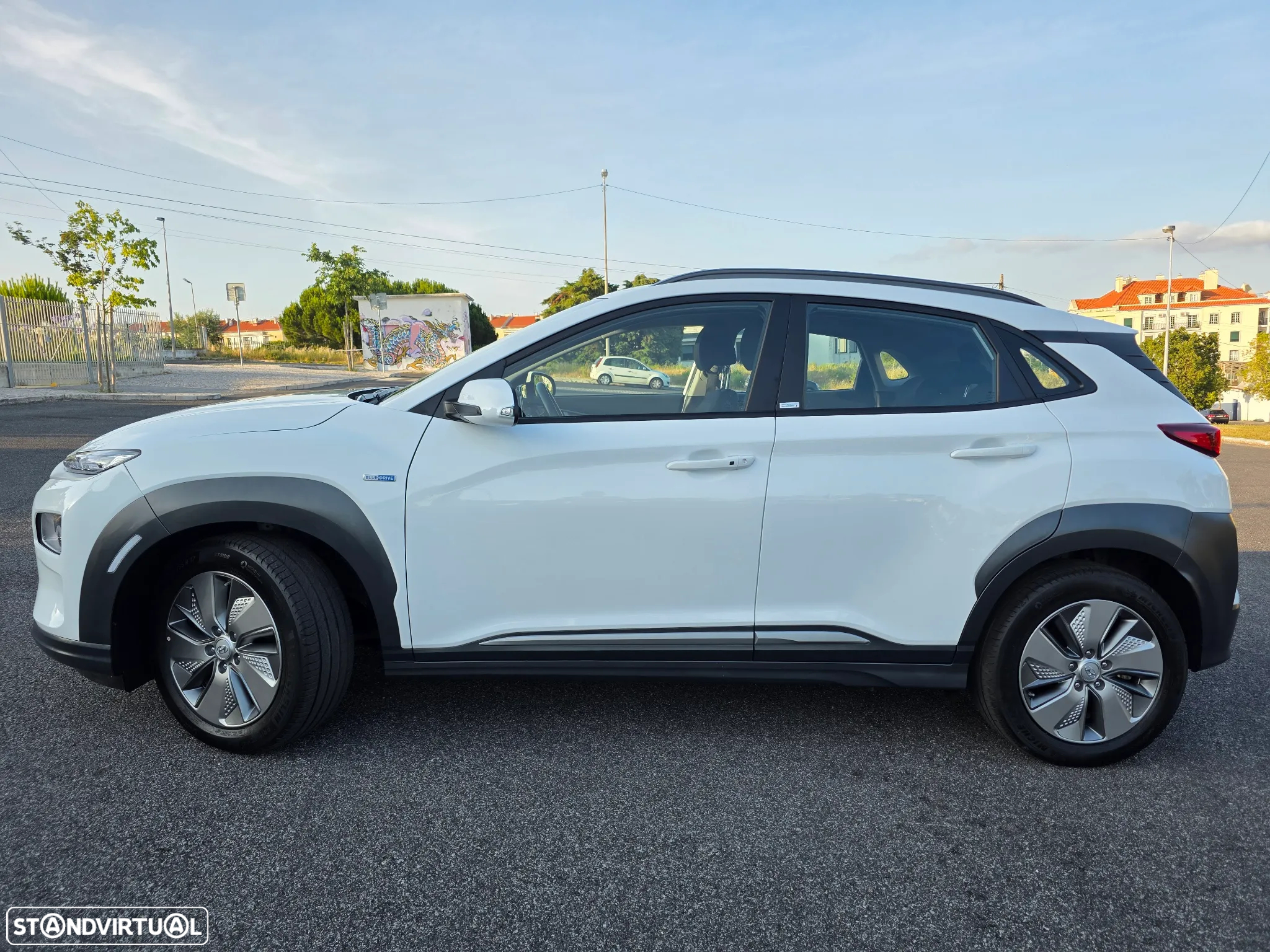 Hyundai Kauai EV 64 kWh Vanguard+TMS - 2