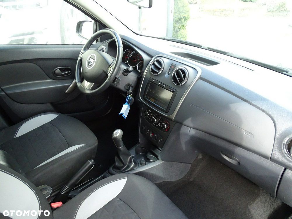 Dacia Sandero Stepway - 14