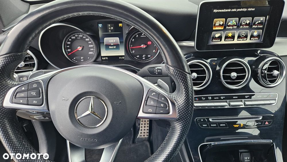 Mercedes-Benz GLC - 12