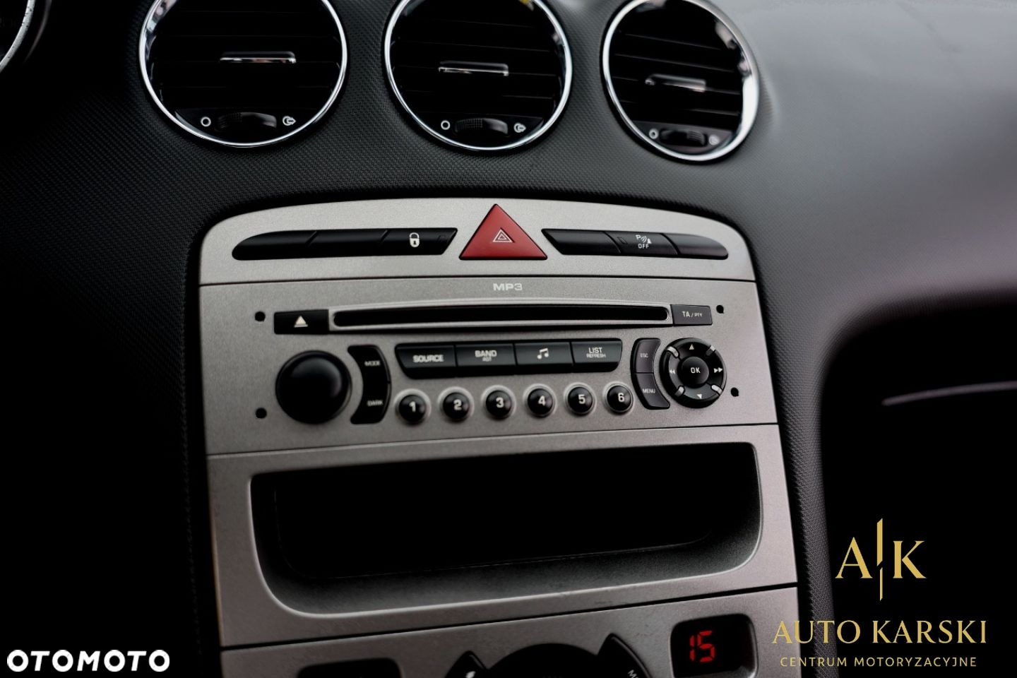 Peugeot 308 - 24