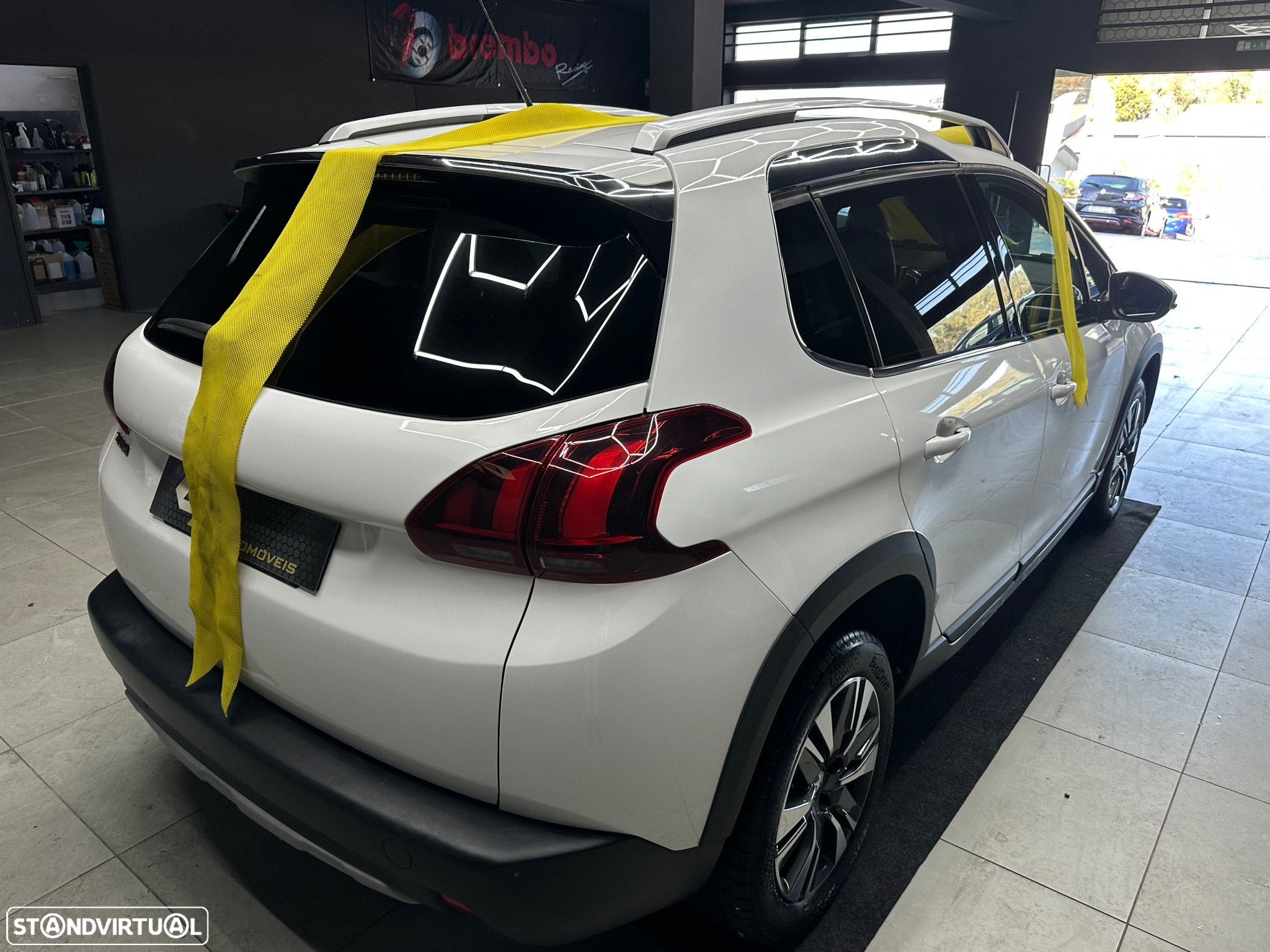 Peugeot 2008 1.6 BlueHDi Allure - 3