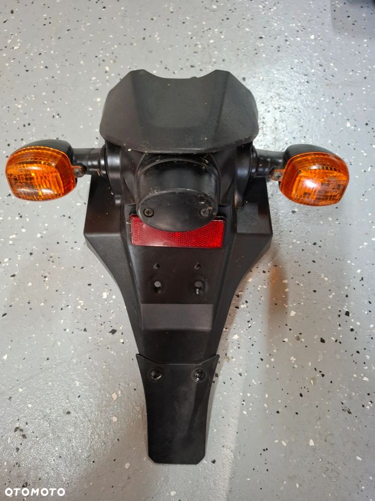 Kawasaki Z1000 ogon błotnik mocowanie tablicy rejestracyjnej - 1