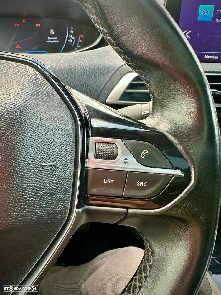 Peugeot 3008 1.5 BlueHDi Allure - 24