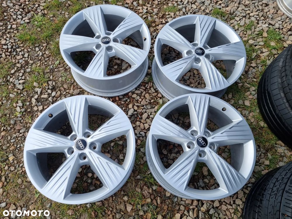 AUDI Q4 ETRON 89A,TT,A3,Q3,VW ,SKODA,SEAT alu 8X19 ET45 5X112 super stan - 1