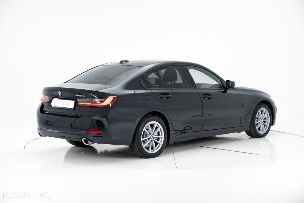 BMW 320 e Auto - 4