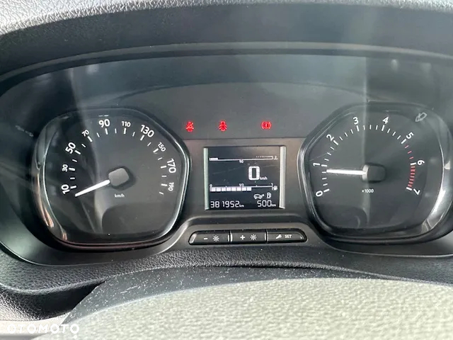 Toyota PROACE LONG 2,0 144KM - 15