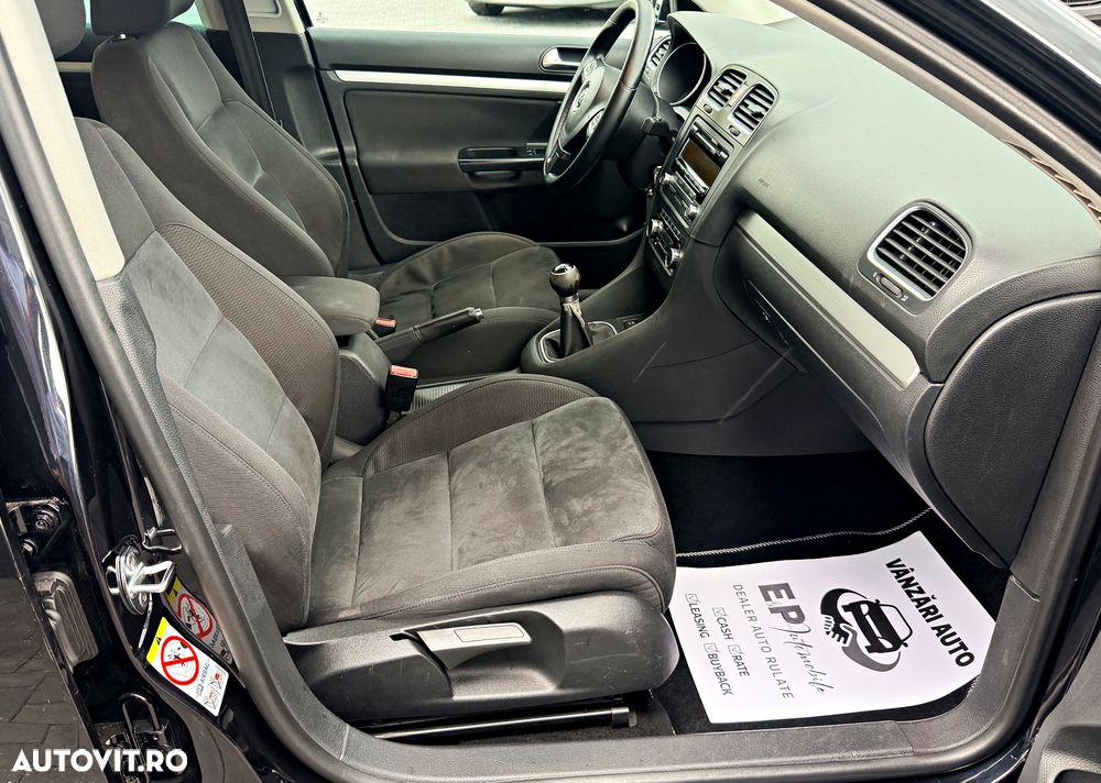 Volkswagen Golf - 14
