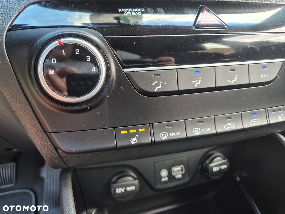 Hyundai Tucson 1.6 GDi 2WD Pure - 21