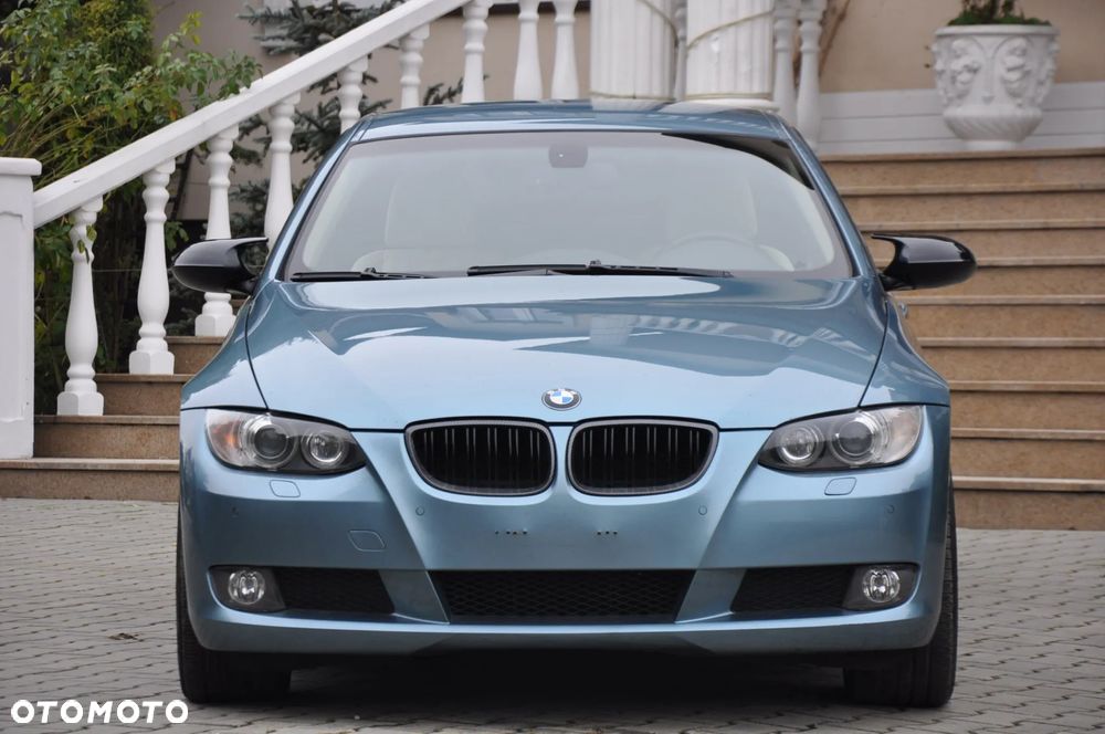BMW Seria 3 325i xDrive - 5