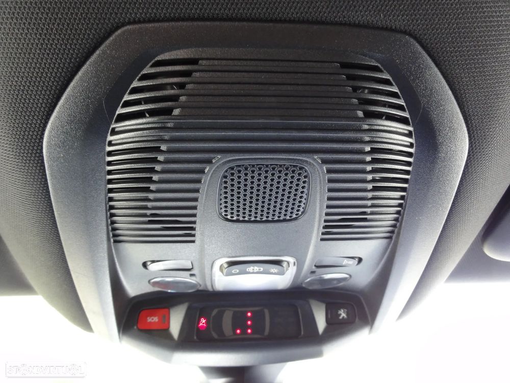 Peugeot 3008 2.0 BlueHDi GT Line EAT8 - 29