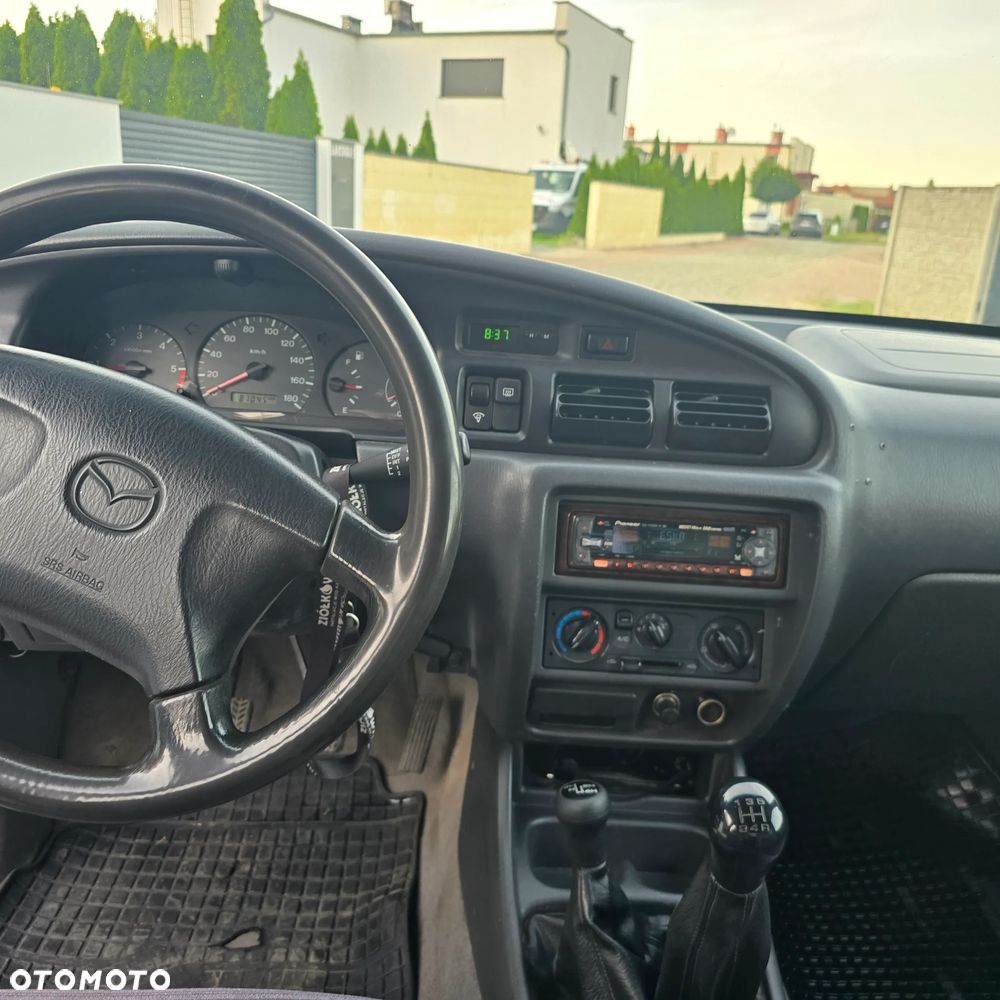 Mazda Seria B - 6
