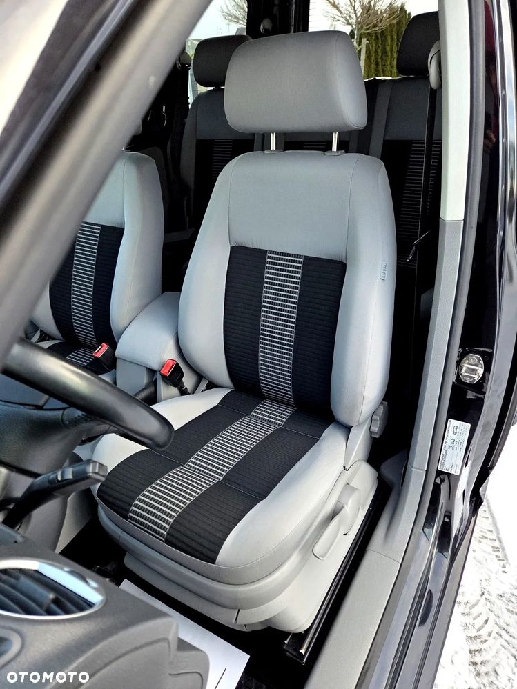 Volkswagen Caddy 1.6 Life Style (7-Si.) - 16