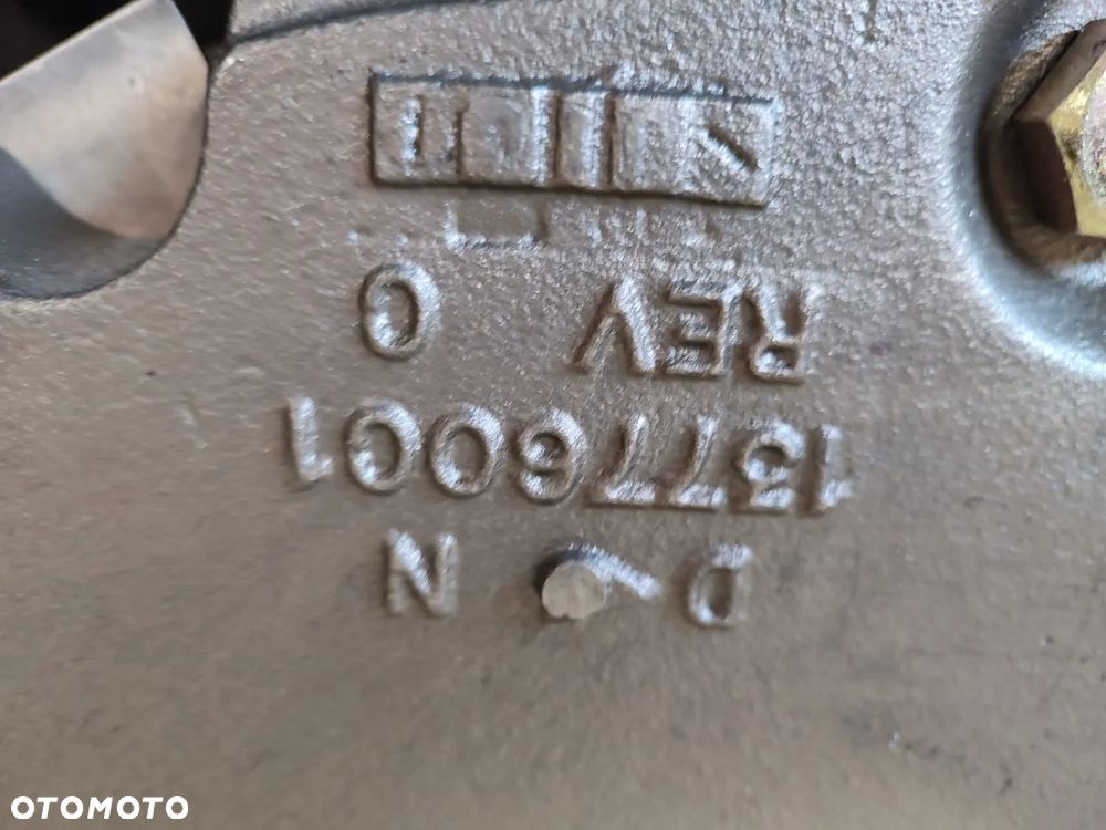 Most napędowy tylny 224852A5 CASE MX 270 MAGNUM - 12