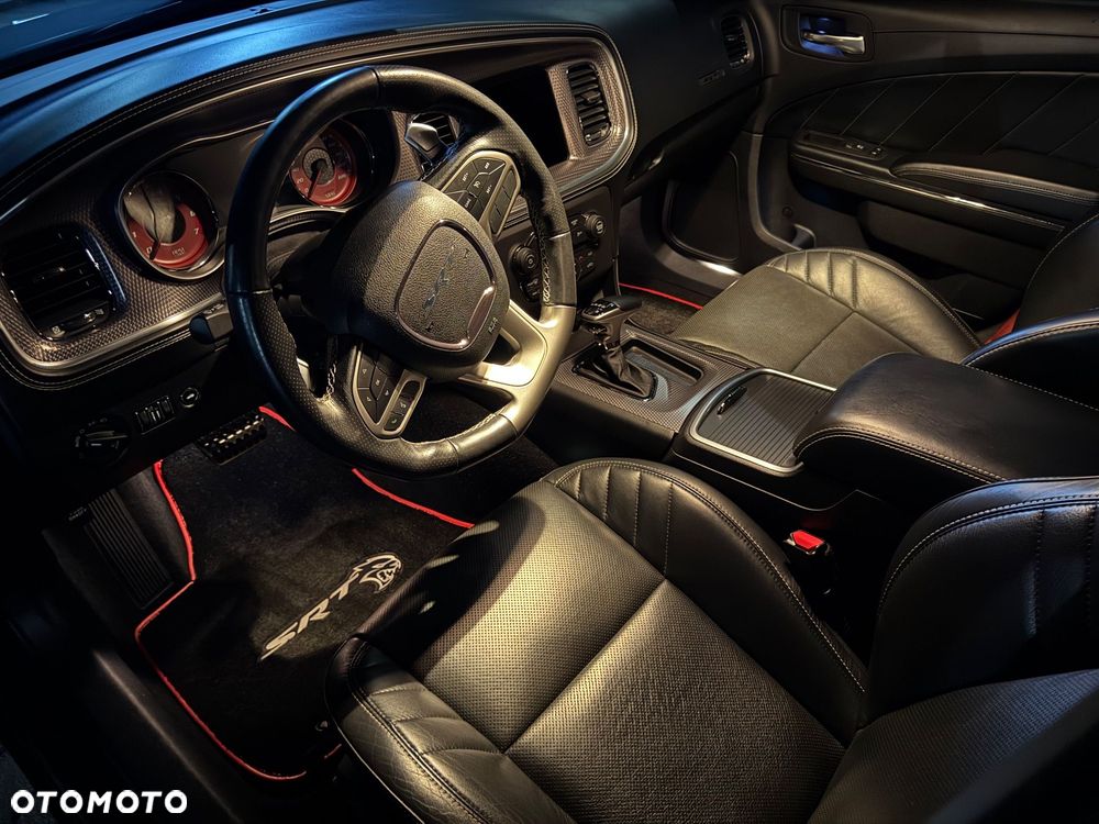 Dodge Charger - 13