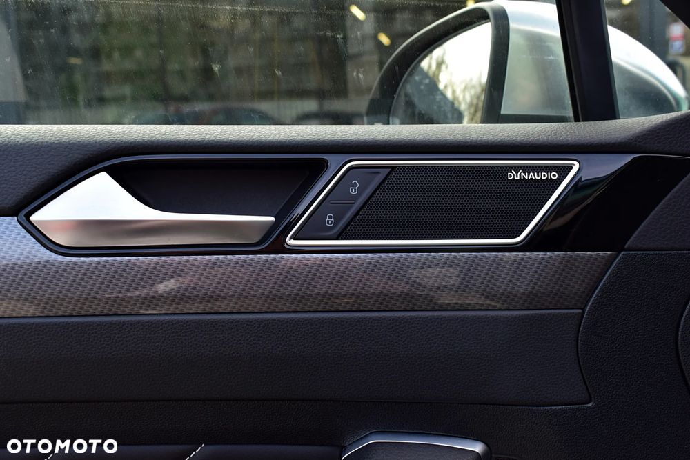 Volkswagen Passat Alltrack - 15