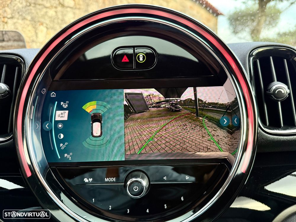 MINI Countryman Cooper D Premium First JCW Auto - 29