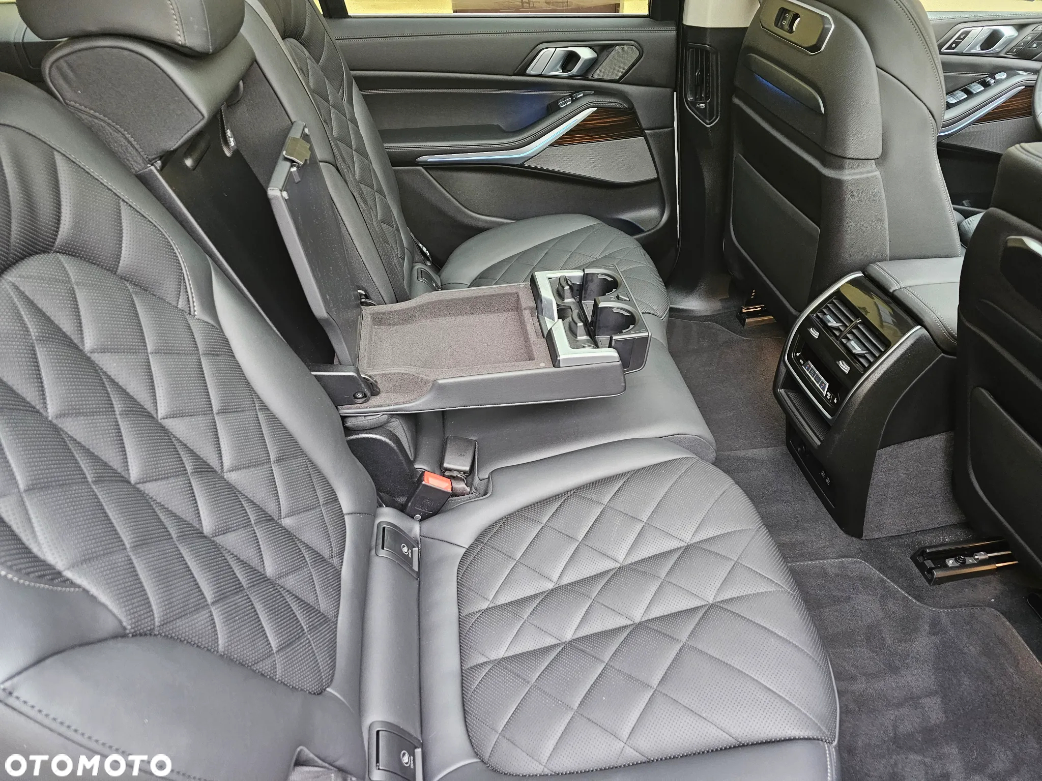 BMW X7 xDrive40i - 20