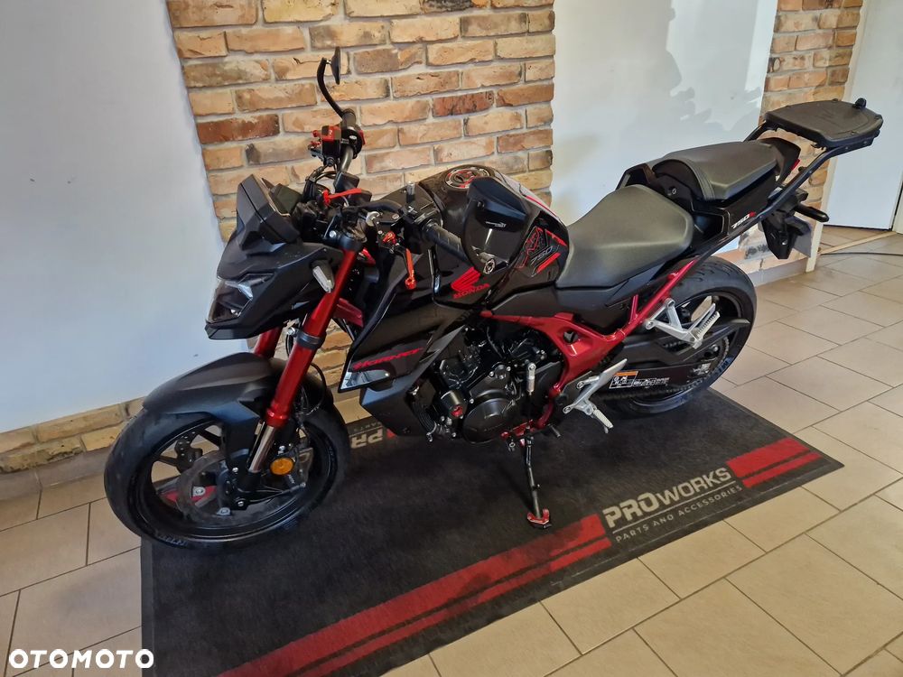 Honda Hornet - 2