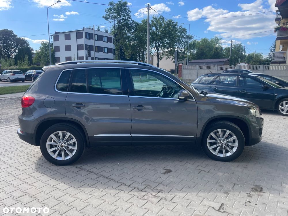 Volkswagen Tiguan 2.0 TDI 4Mot Sport&Style - 9