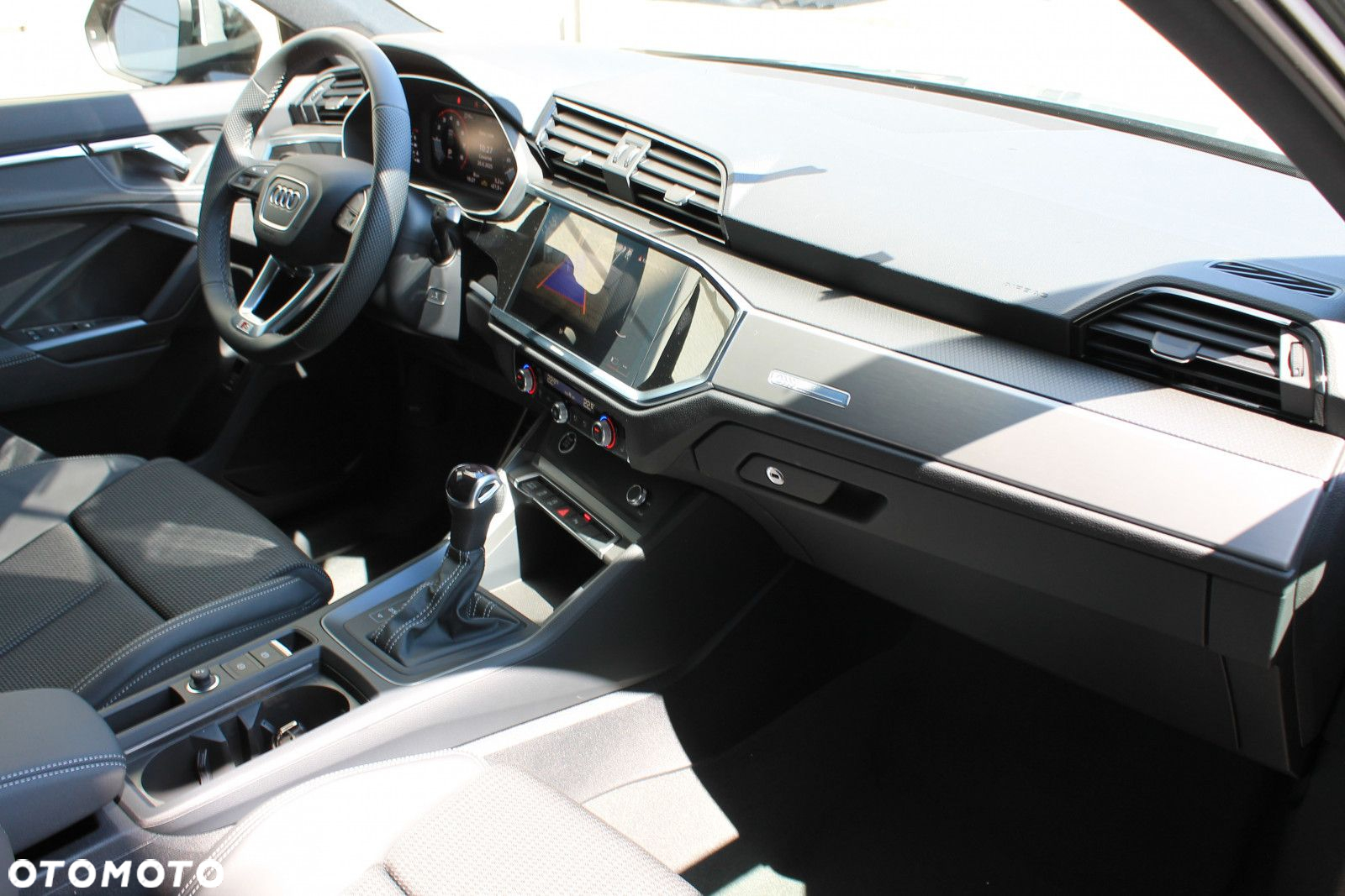 Audi Q3 Sportback - 15