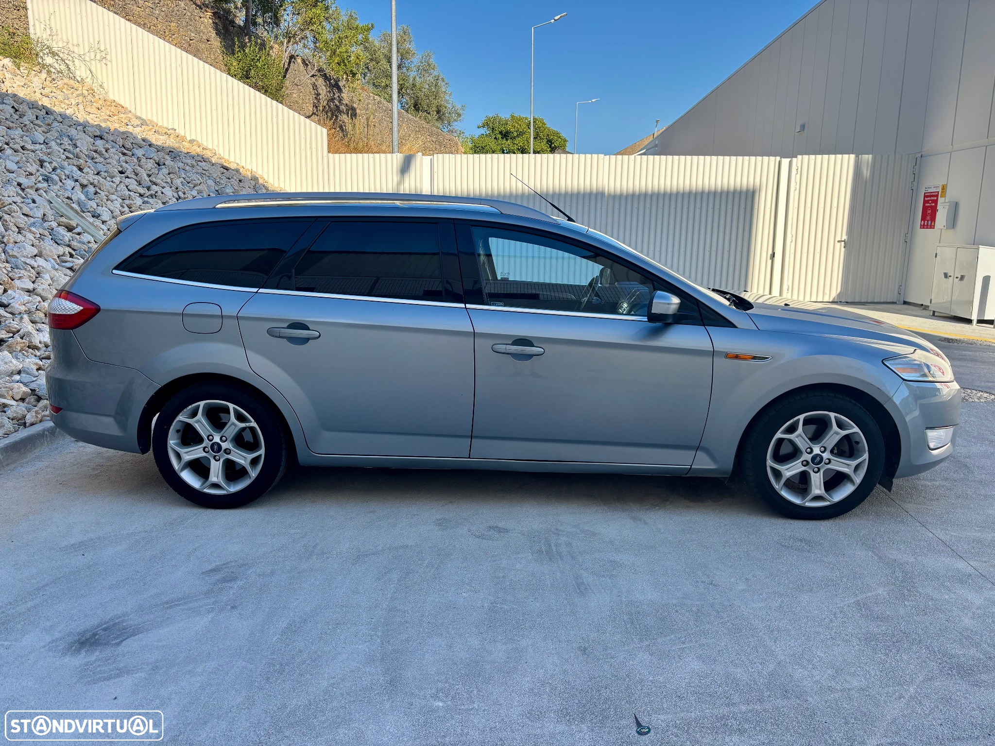 Ford Mondeo SW 2.0 TDCi Titanium - 12