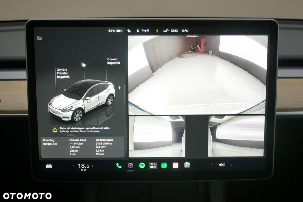 Tesla Model Y - 21