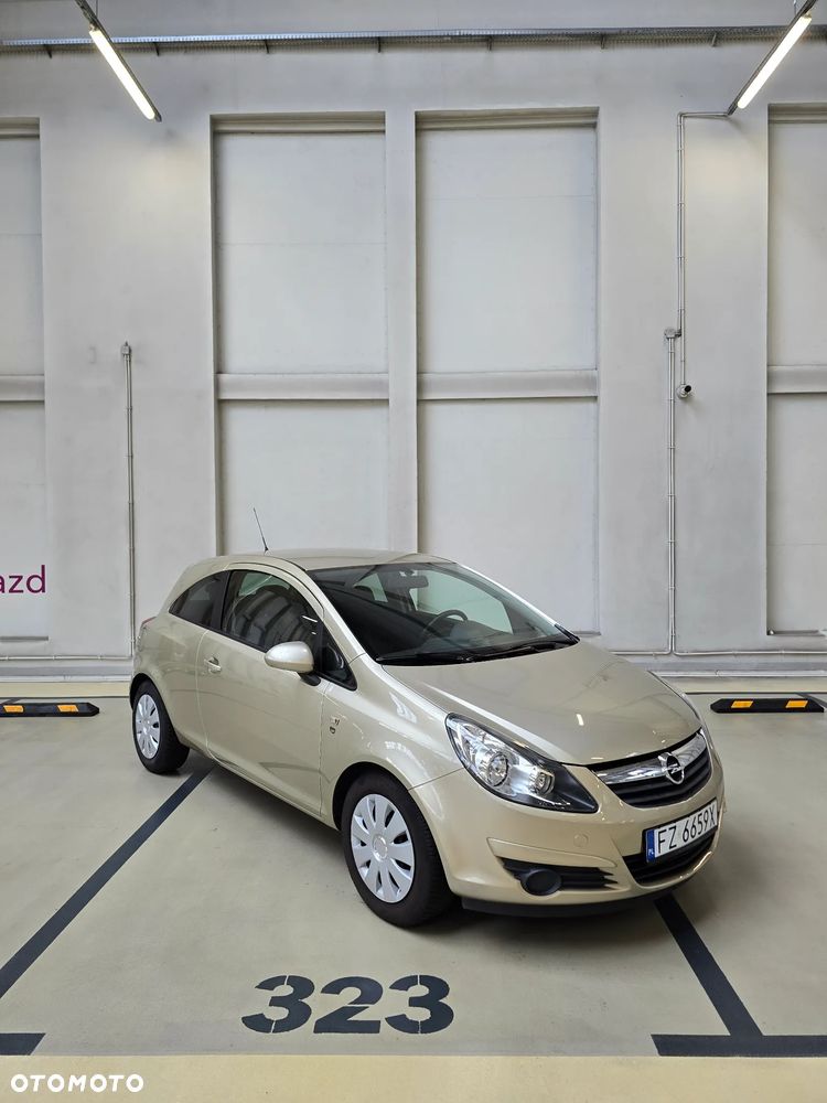 Opel Corsa 1.4 16V Innovation 110 Jahre - 1