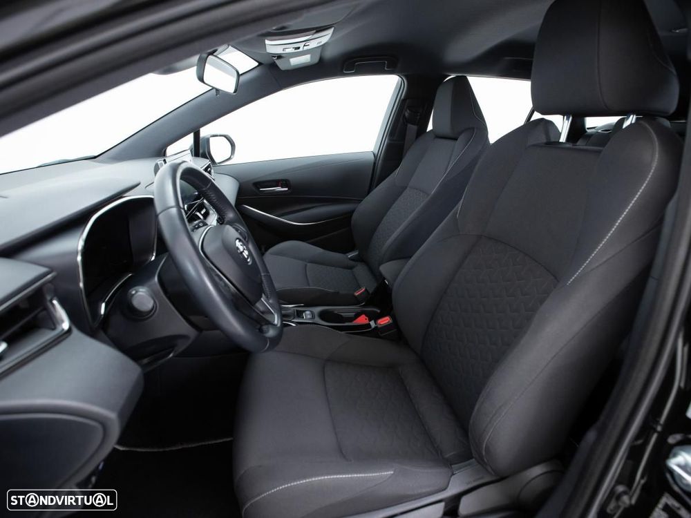 Toyota Corolla Touring Sports - 8