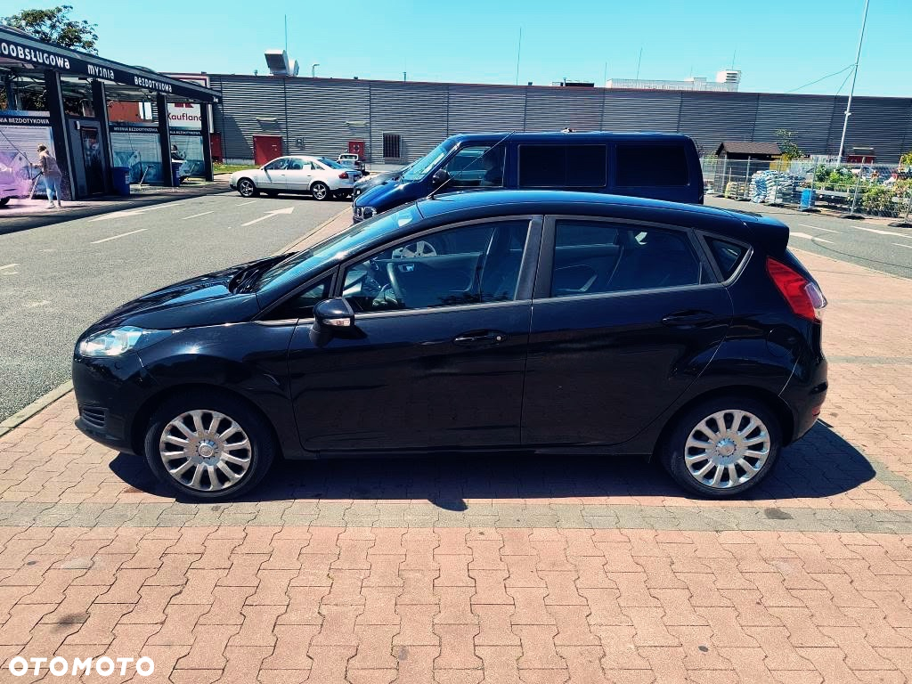Ford Fiesta 1.25 Ambiente - 9