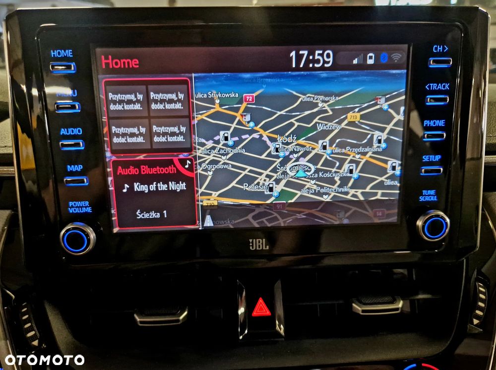 Toyota Corolla 2.0 Hybrid Executive - 35