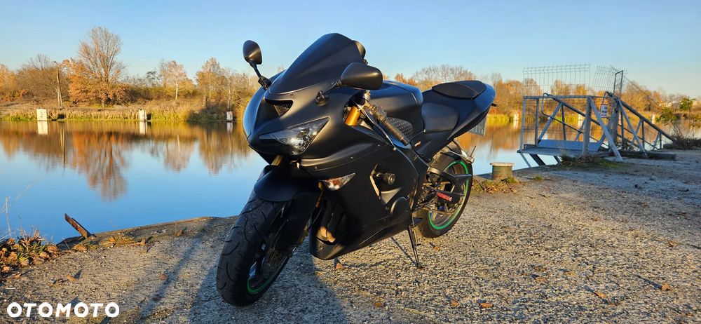 Kawasaki Ninja - 13