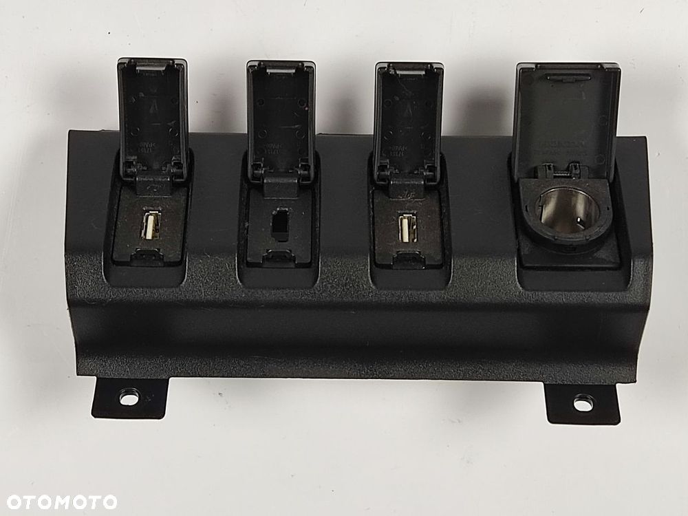 HONDA HR-V 15-18r Gniazdo USB Zapalniczka HDMI - 5