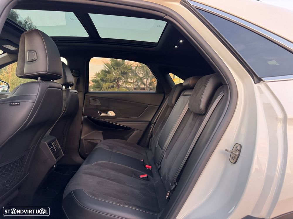 DS DS7 Crossback E-Tense Performance Line+ EAT8 - 44