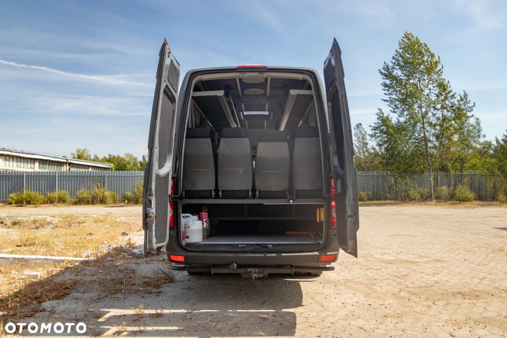 Volkswagen Crafter - 2