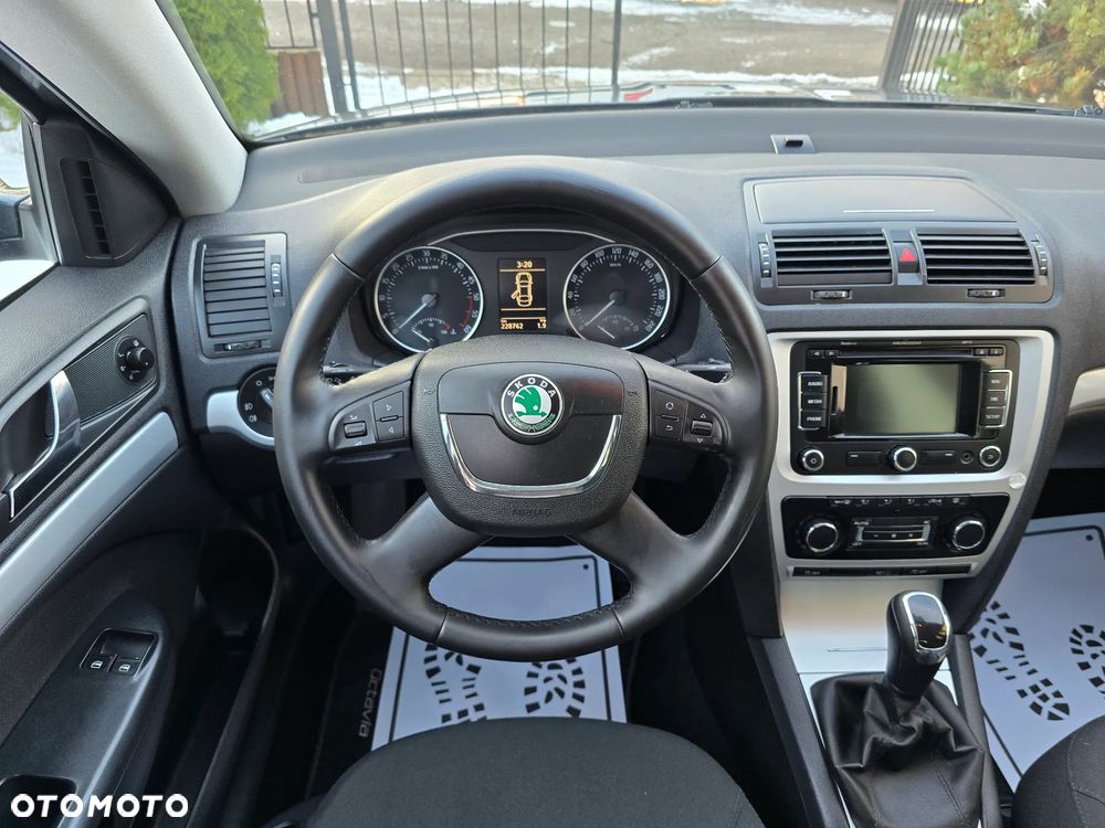 Skoda Octavia - 25